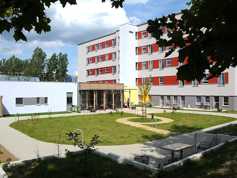 Außenansicht Haus auf dem Lindenberg Neubrandenburg